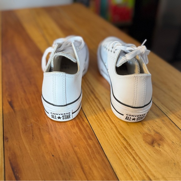 Leather Converse platform low tops. - Picture 2 of 4